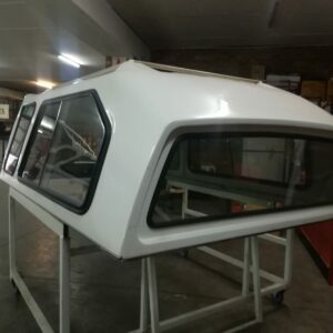 Nissan NP300 LWB half door high line SA Canopy